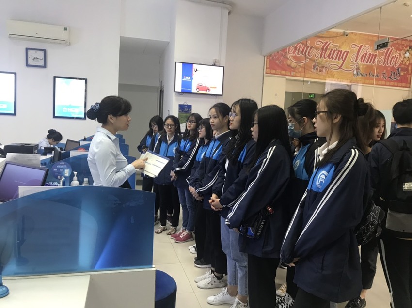 Hoạt động trải nghiệm thực tế Tham quan, tiếp cận văn hóa Doanh nghiệp