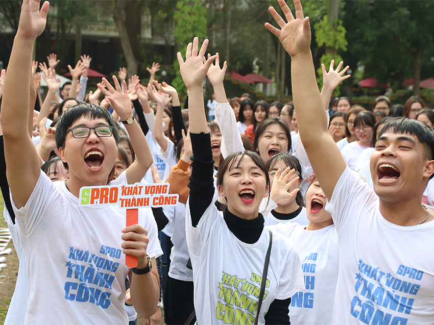 Hoạt động trải nghiệm thực tế Teambuilding
